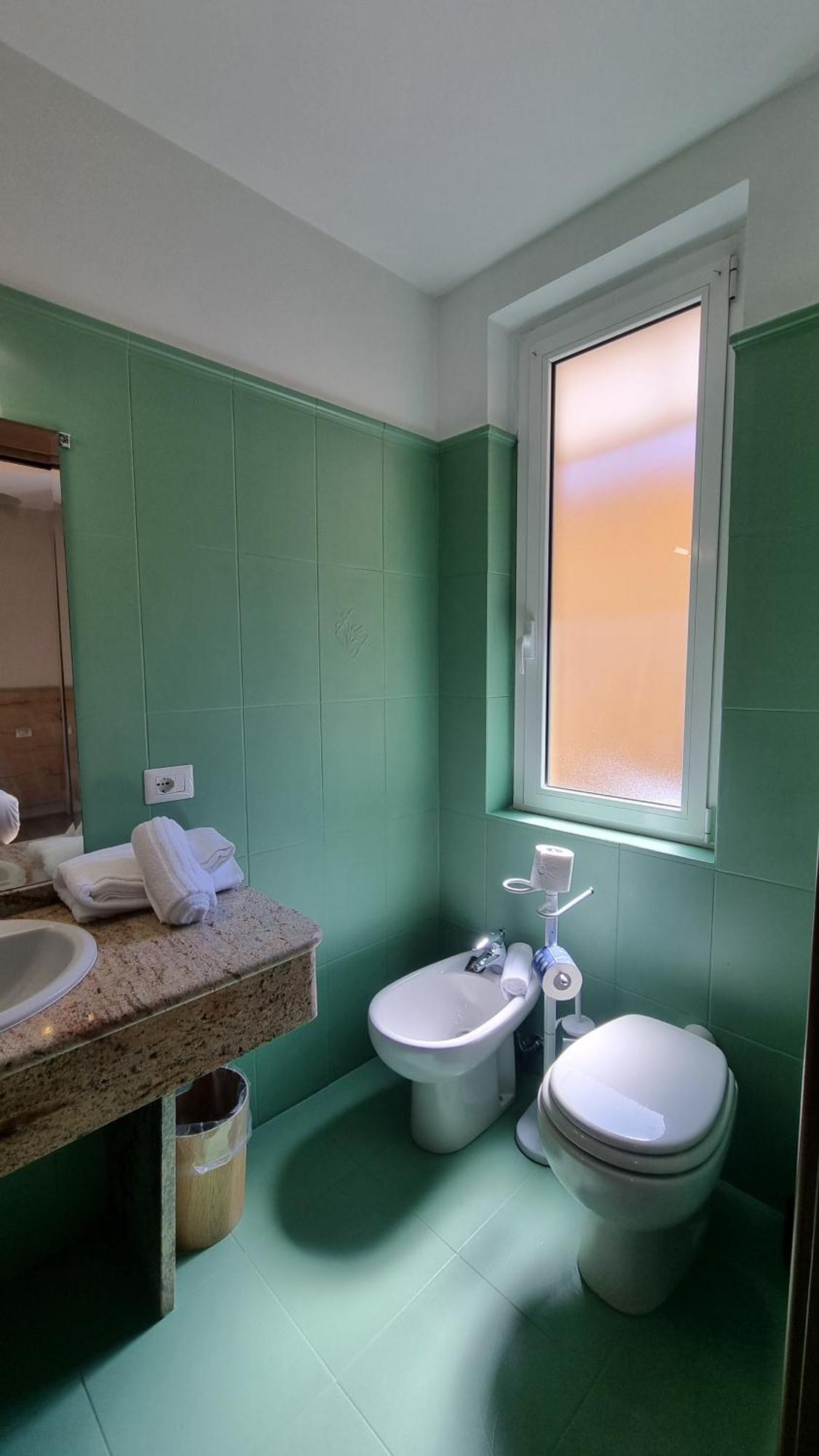 Botanique Hotel Vergani Fara Gera dʼAdda Extérieur photo